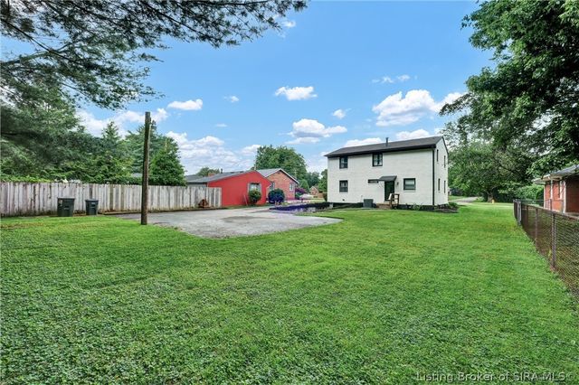509 Park Place E, Jeffersonville, IN 47130