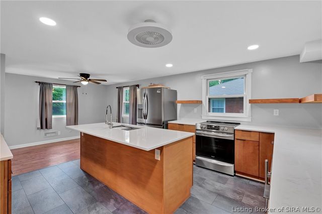509 Park Place E, Jeffersonville, IN 47130