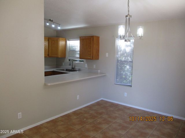 4724 TERRITORIAL Loop, Sierra Vista, AZ 85635