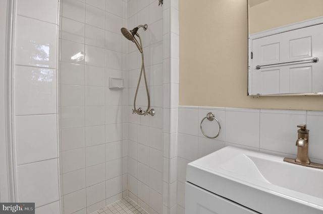4825 BUTTERWORTH PL NW, Washington, DC 20016