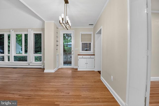4825 BUTTERWORTH PL NW, Washington, DC 20016