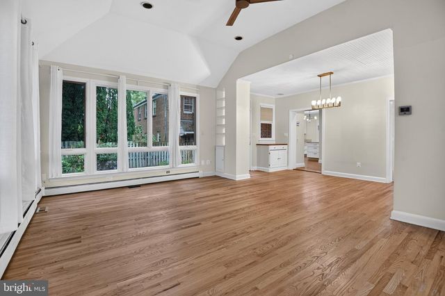4825 BUTTERWORTH PL NW, Washington, DC 20016