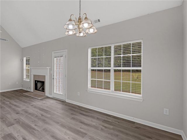 11704 Spring Lake Way, Fayetteville, GA 30215