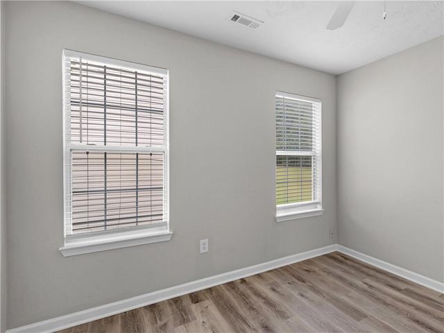 11704 Spring Lake Way, Fayetteville, GA 30215