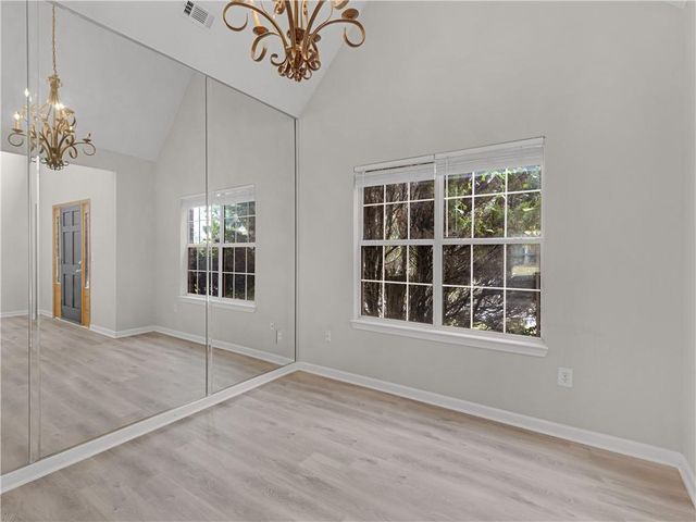 11704 Spring Lake Way, Fayetteville, GA 30215