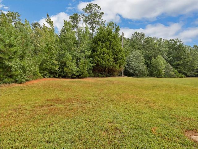 11704 Spring Lake Way, Fayetteville, GA 30215