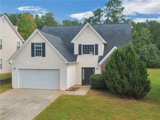 11704 Spring Lake Way, Fayetteville, GA 30215