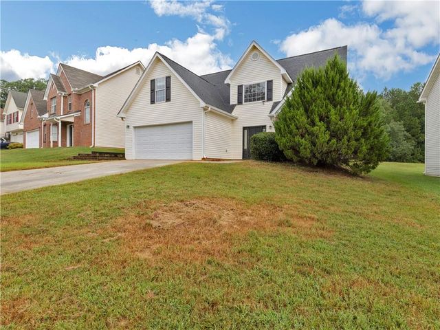 11704 Spring Lake Way, Fayetteville, GA 30215