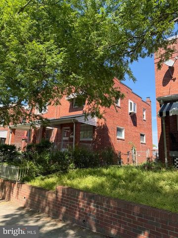 42 54TH ST SE, Washington, DC 20019