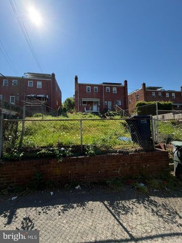 42 54TH ST SE, Washington, DC 20019