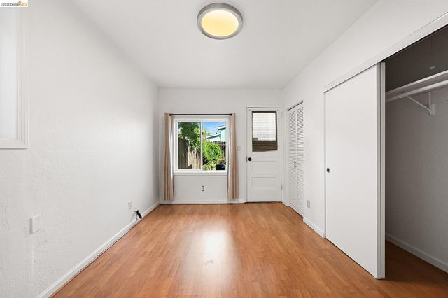 814 46Th St, Oakland, CA 94608