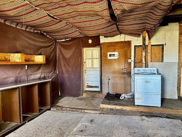 813 E 6th St, Leadville, CO 80461