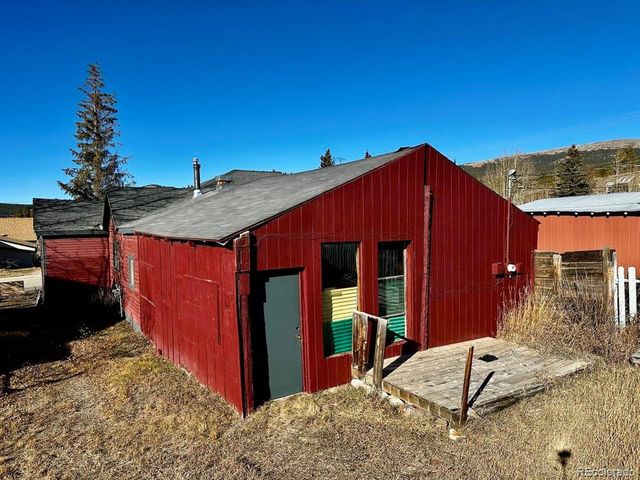 813 E 6th St, Leadville, CO 80461