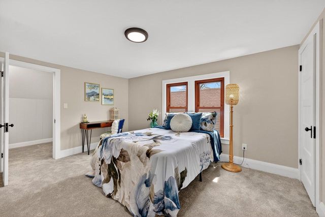 3204 S Delaware AVENUE, Milwaukee, WI 53207