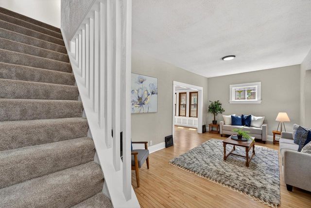 3204 S Delaware AVENUE, Milwaukee, WI 53207