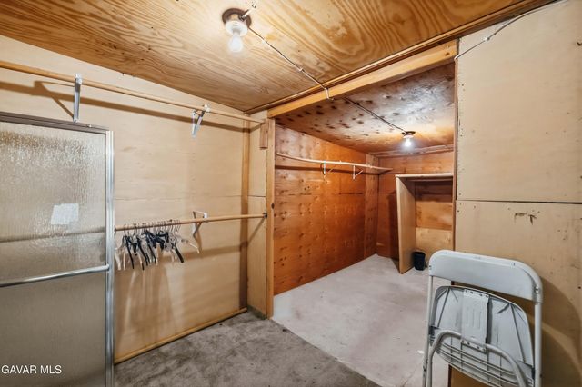 9833 E Avenue S-8, Littlerock, CA 93543