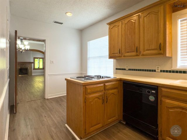 3020 PARADISE STREET, Vernon, TX 76384