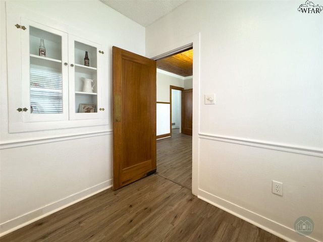 3020 PARADISE STREET, Vernon, TX 76384