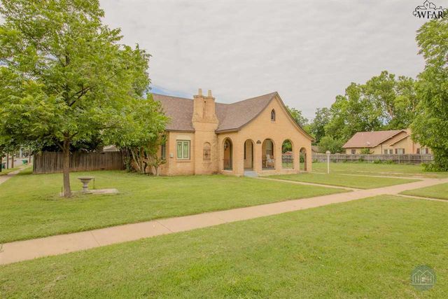 3020 PARADISE STREET, Vernon, TX 76384