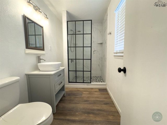 3020 PARADISE STREET, Vernon, TX 76384