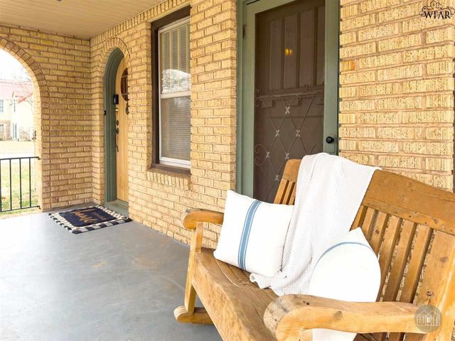 3020 PARADISE STREET, Vernon, TX 76384