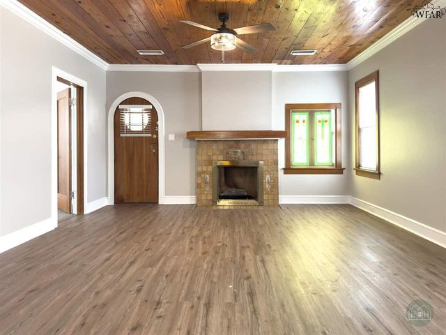 3020 PARADISE STREET, Vernon, TX 76384