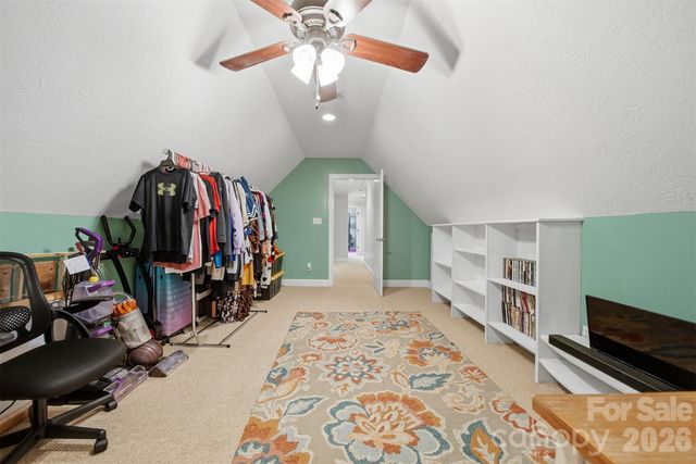 1710 30th Avenue Drive NE, Hickory, NC 28601