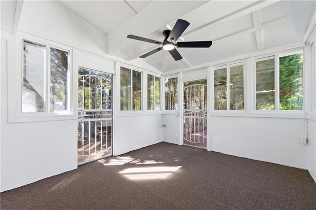 2120 Briar Glen SW Lane, Atlanta, GA 30331