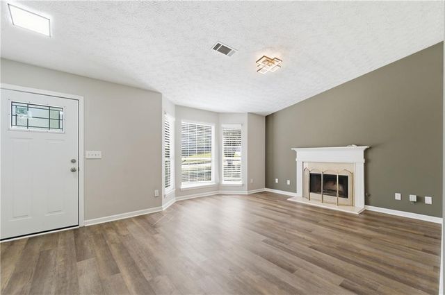 2120 Briar Glen SW Lane, Atlanta, GA 30331