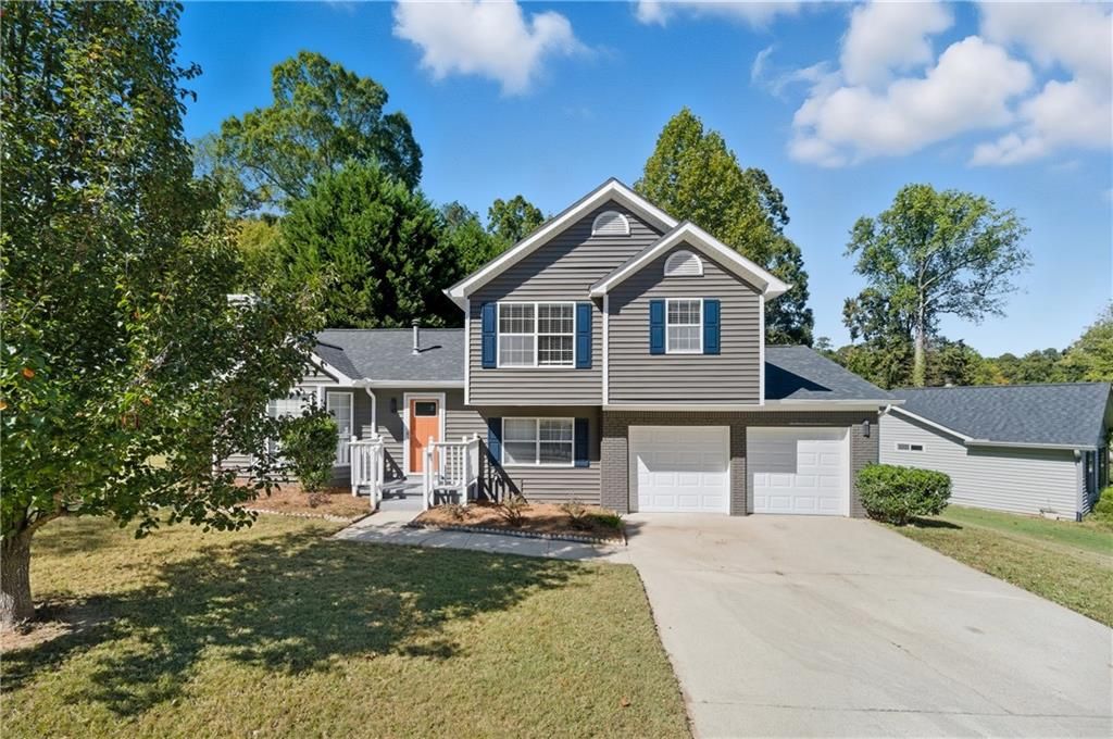 2120 Briar Glen SW Lane, Atlanta, GA 30331