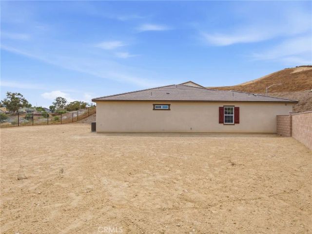 840 Sicily, Lake Elsinore, CA 92530