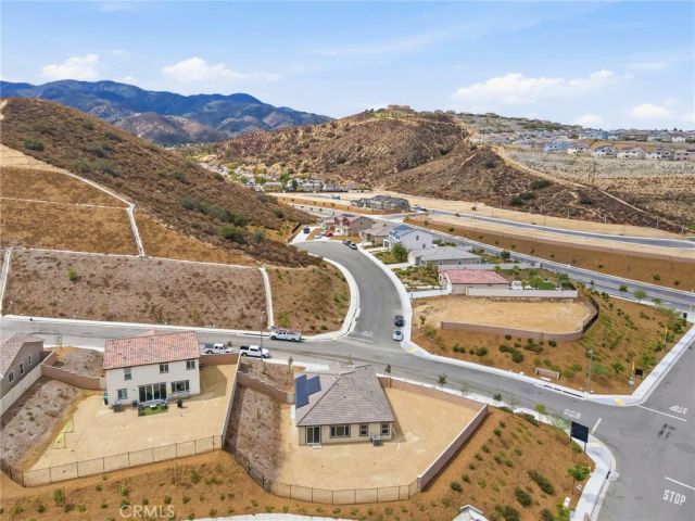 840 Sicily, Lake Elsinore, CA 92530