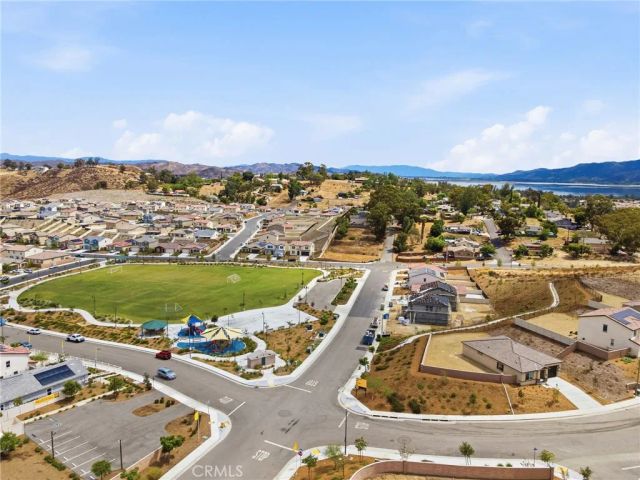 840 Sicily, Lake Elsinore, CA 92530