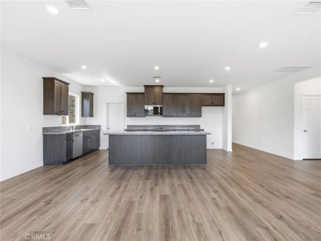 840 Sicily, Lake Elsinore, CA 92530