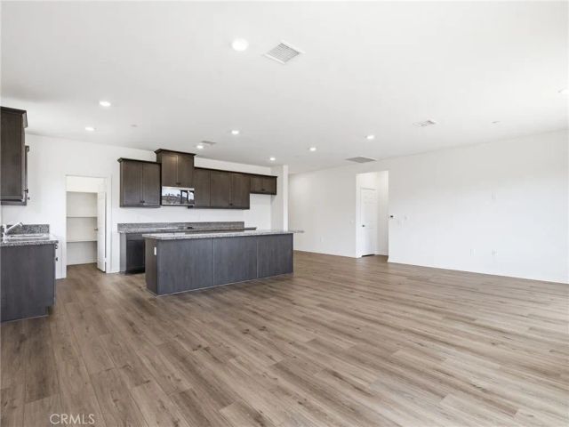 840 Sicily, Lake Elsinore, CA 92530