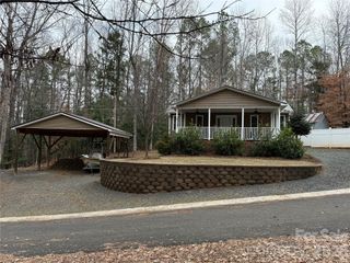 110 Indian Harbor Circle E237/238, Mount Gilead, NC 27306