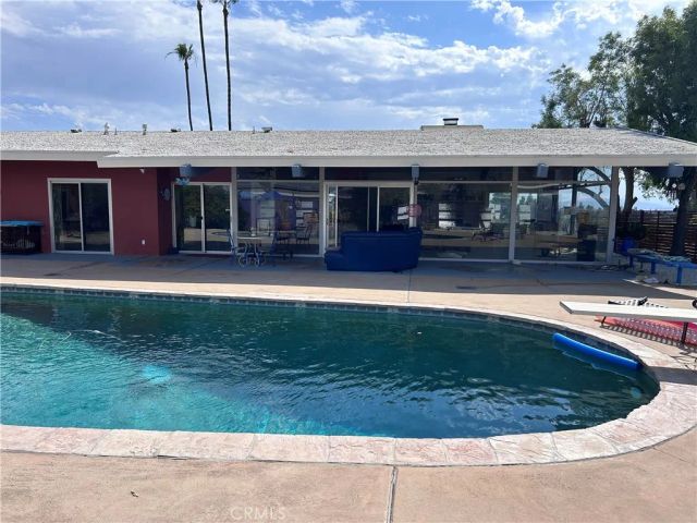 1717 Terrace Drive, Hemet, CA 92544