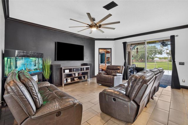 3003 SUMMER CRUISE DRIVE, Valrico, FL 33594