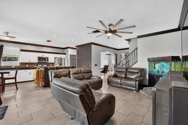 3003 SUMMER CRUISE DRIVE, Valrico, FL 33594