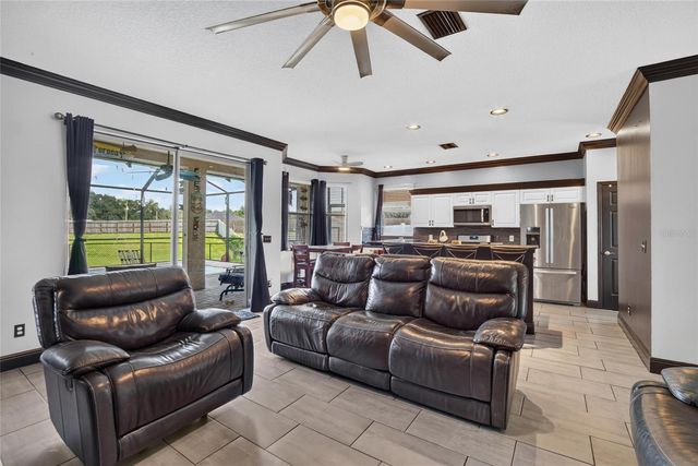 3003 SUMMER CRUISE DRIVE, Valrico, FL 33594