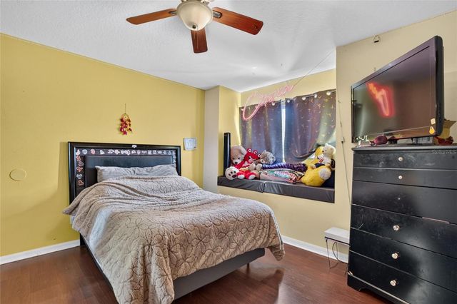 3003 SUMMER CRUISE DRIVE, Valrico, FL 33594