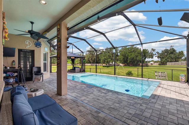 3003 SUMMER CRUISE DRIVE, Valrico, FL 33594