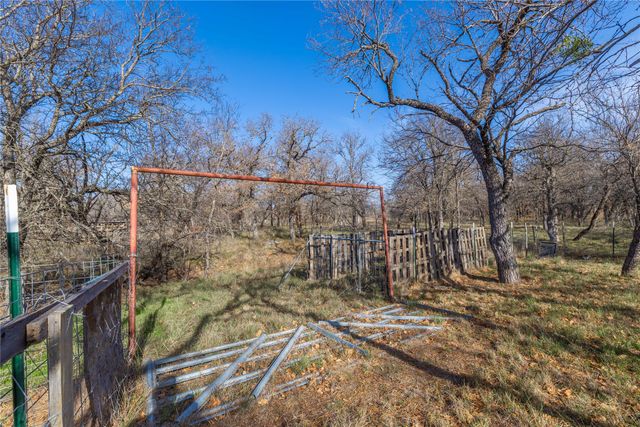 10254 County Road 130, Brownwood, TX 76801