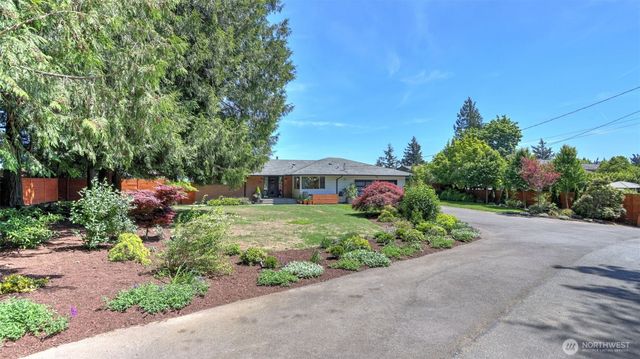 22010 34th Avenue S, Seatac, WA 98198