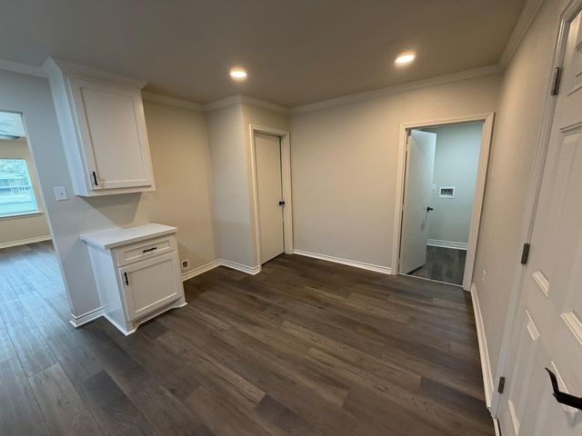 1010 15th Avenue N, Texas City, TX 77590