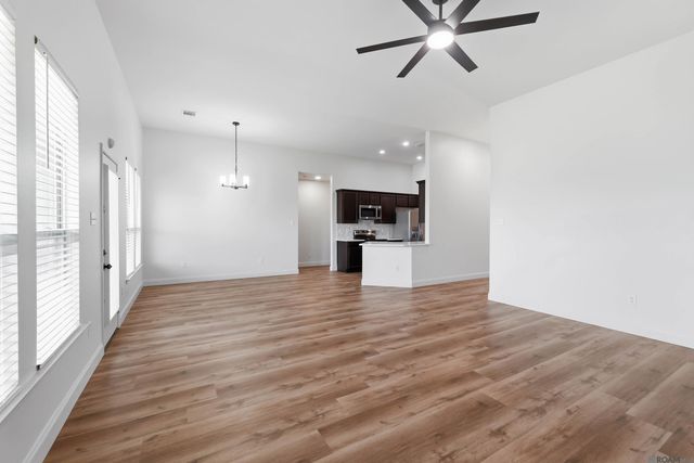 23138 Christmas Dr, Denham Springs, LA 70726