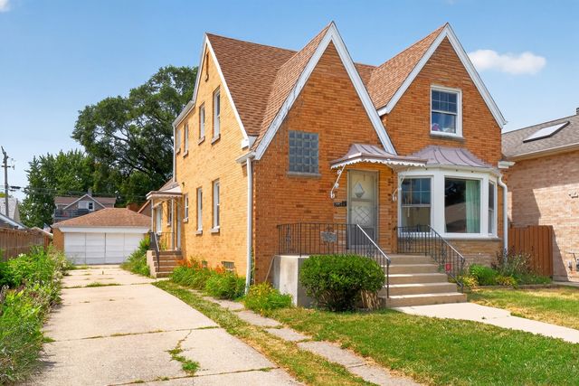 2642 N Nordica Avenue, Chicago, IL 60707