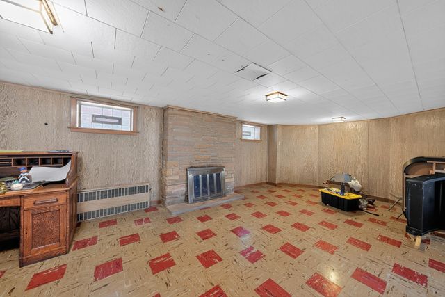 2642 N Nordica Avenue, Chicago, IL 60707