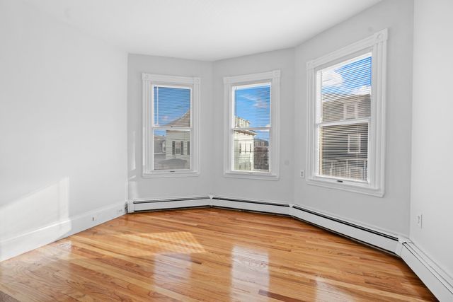 35 Newport Street 2, Boston, MA 02125