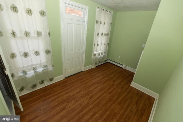 460 CHESTNUT ST, Columbia, PA 17512